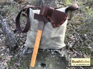bushcraft-survival-ideas-tomahawk coldsteel