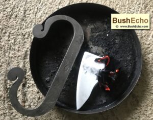 bushcraft firelighting plate steel